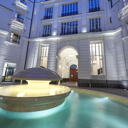 The One Napoli Luxury Apartment Exterior photo