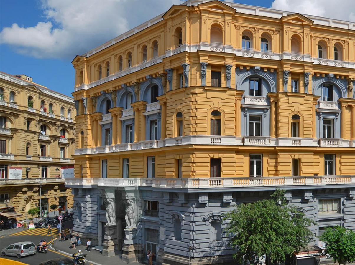 The One Napoli Luxury Apartment Exterior photo